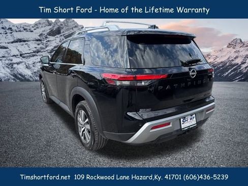 Used 2023 Nissan Pathfinder SL w/ Lighting Package (N92) image 5