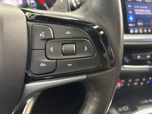 Used 2023 Buick Enclave Avenir AWD/4WD image 20