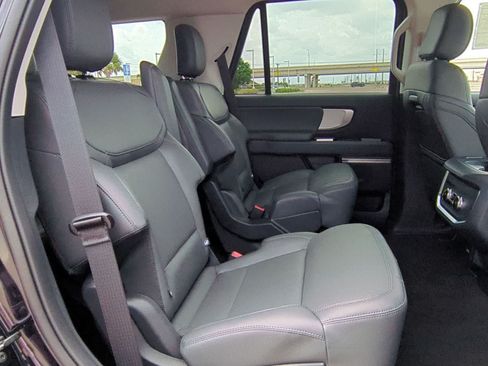 New 2026 Ford Expedition Active RWD image 26