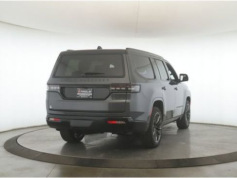 Used 2025 Jeep Grand Wagoneer Series II Obsidian w/ Quick Order Packagew 28T image 7