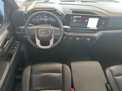 Used 2025 GMC Sierra 1500 SLT AWD/4WD image 15