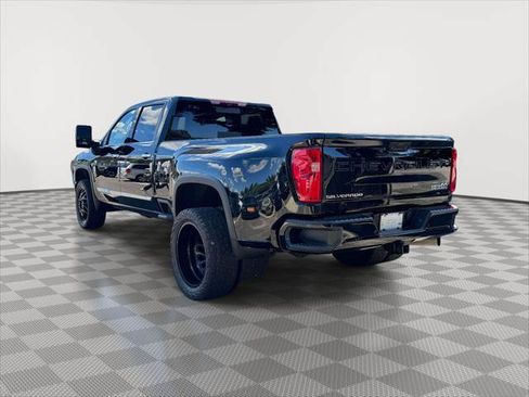 Used 2025 Chevrolet Silverado 3500 High Country w/ Technology Package AWD/4WD image 5