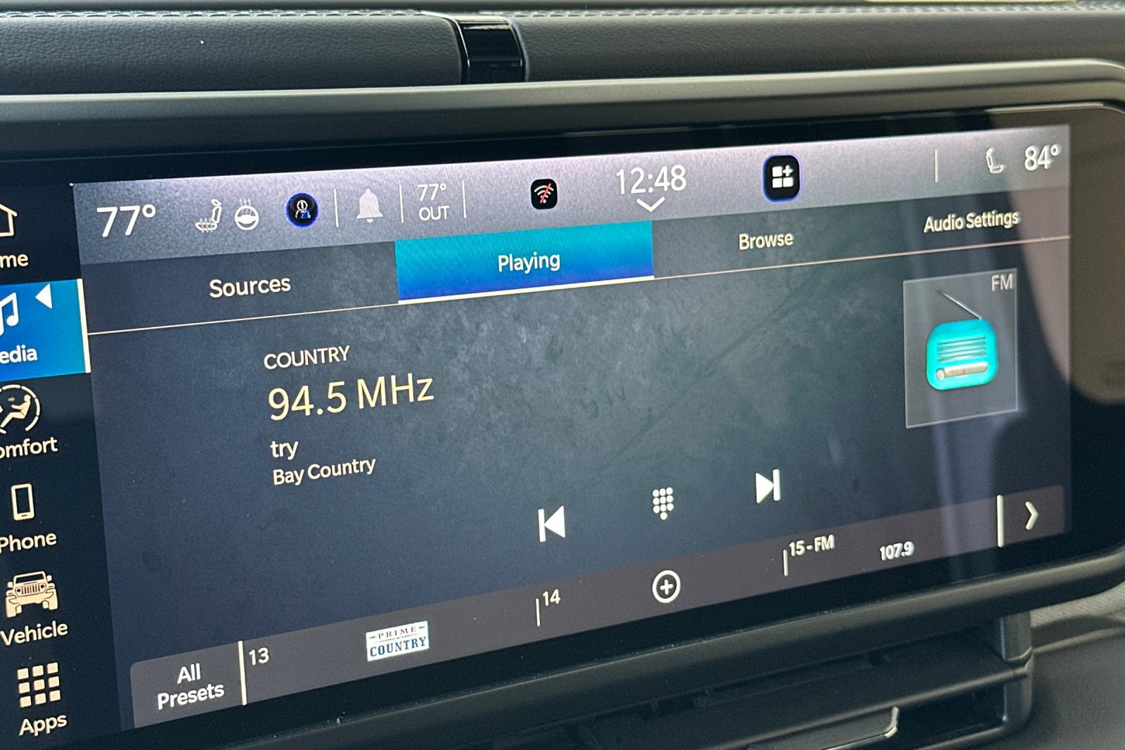 Used 2025 Jeep Wrangler Unlimited Sahara AWD/4WD image 18