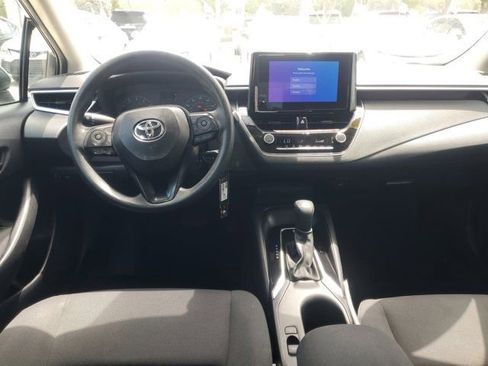 Certified 2025 Toyota Corolla LE FWD image 10