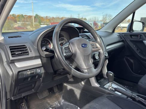 Used 2015 Subaru Forester 2.5i Premium w/ All-Weather Package image 11