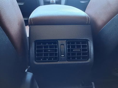 Used 2014 Subaru Outback 2.5i Limited image 24