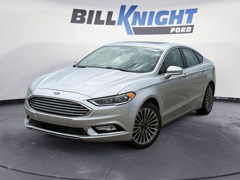 Used 2017 Ford Fusion Titanium FWD image 1