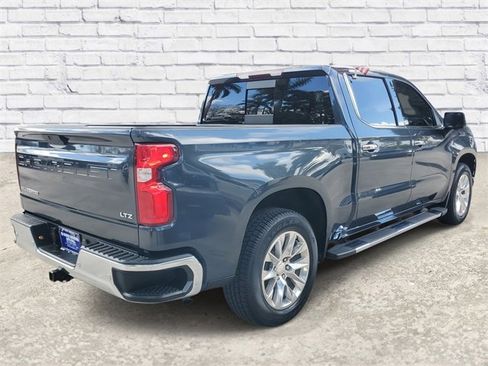 Used 2020 Chevrolet Silverado 1500 LTZ w/ LTZ Premium Package image 4