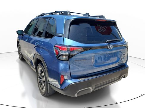 Used 2025 Subaru Forester Limited w/ Popular Package #1 AWD/4WD image 4
