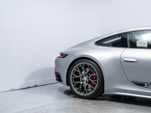Used 2024 Porsche 911 Carrera S image 42