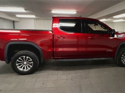 Certified 2021 GMC Sierra 1500 AT4 w/ AT4 Preferred Package image 9