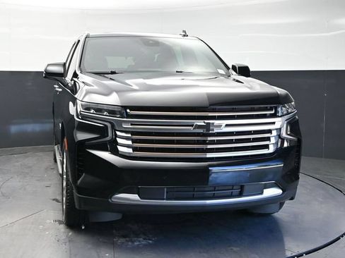 Used 2023 Chevrolet Tahoe High Country AWD/4WD image 2
