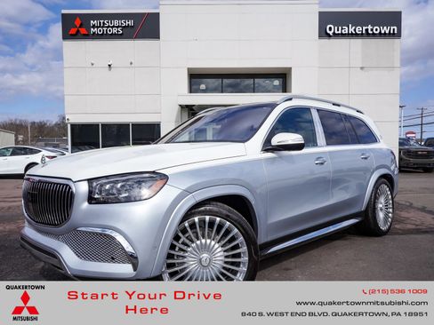 Used 2023 Mercedes-Benz Maybach GLS 600 4MATIC image 1