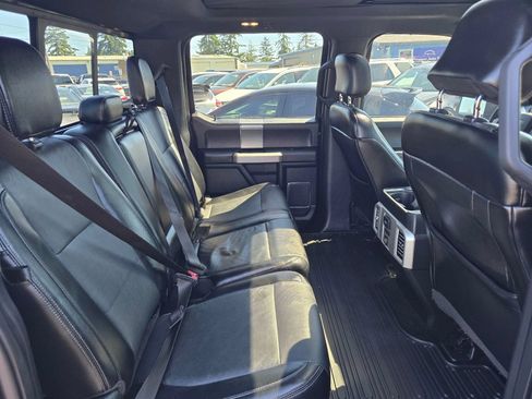 Used 2015 Ford F150 Lariat w/ Equipment Group 502A Luxury AWD/4WD image 12