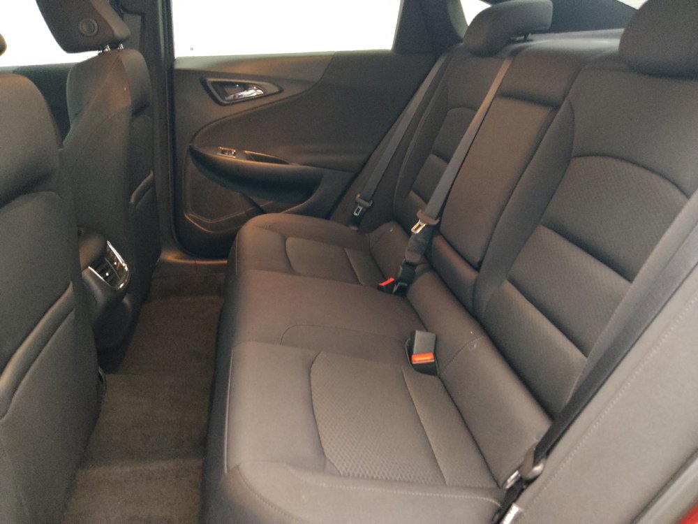Used 2018 Chevrolet Malibu LT FWD image 18