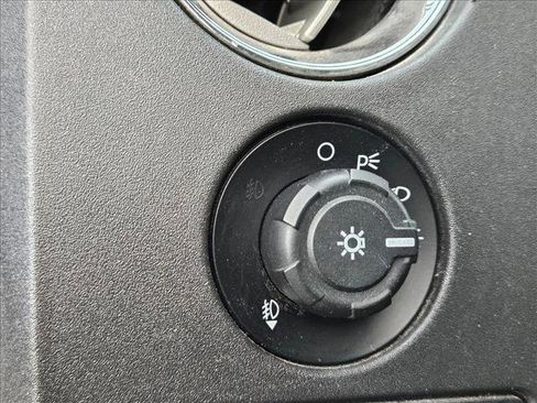 Used 2014 Ford F150 XLT w/ Equipment Group 302A Luxury image 10