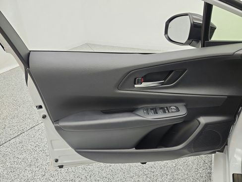 Used 2024 Toyota Prius Prime FWD image 14