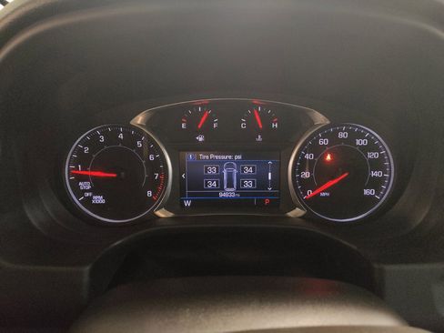 Used 2020 GMC Acadia SLE FWD image 23