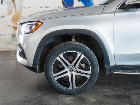 Used 2020 Mercedes-Benz GLS 450 4MATIC image 17