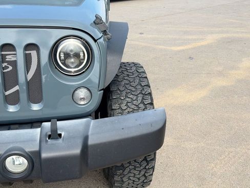 Used 2015 Jeep Wrangler Unlimited Sport w/ Quick Order Package 24S image 11