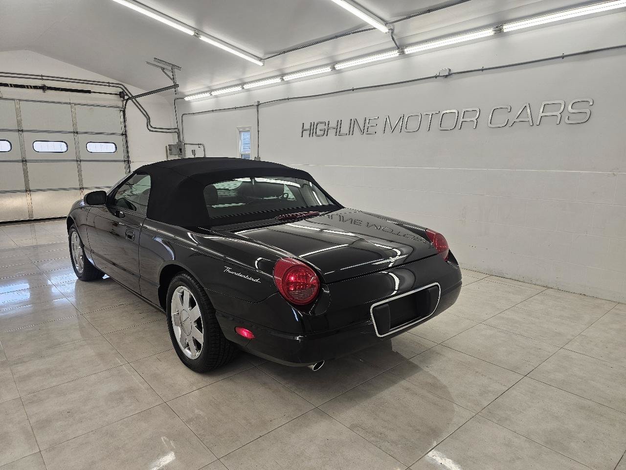 Used 2002 Ford Thunderbird RWD image 6