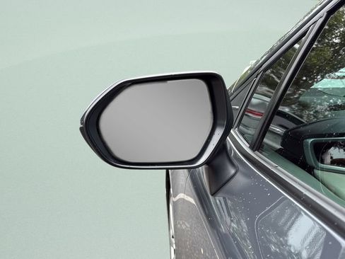 Used 2026 Toyota Corolla LE FWD image 27