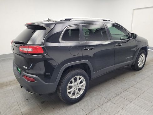 Used 2016 Jeep Cherokee Latitude w/ Comfort & Sound Group AWD/4WD image 9