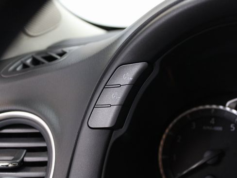 Used 2019 INFINITI QX60 Luxe w/ Essential Package image 44