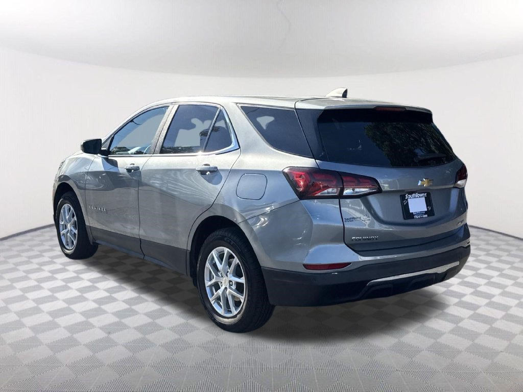 Used 2024 Chevrolet Equinox LT AWD/4WD image 7