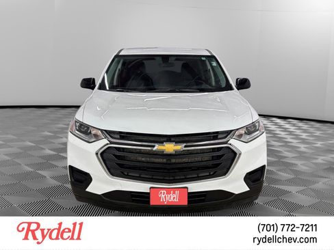 Used 2020 Chevrolet Traverse LS w/ LPO, Floor Liner Package AWD/4WD image 8