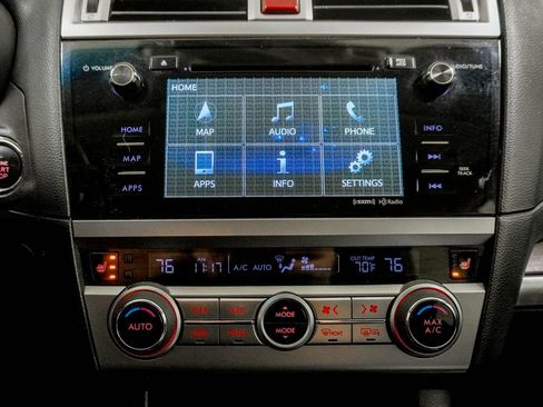 Used 2016 Subaru Outback 2.5i Limited image 24