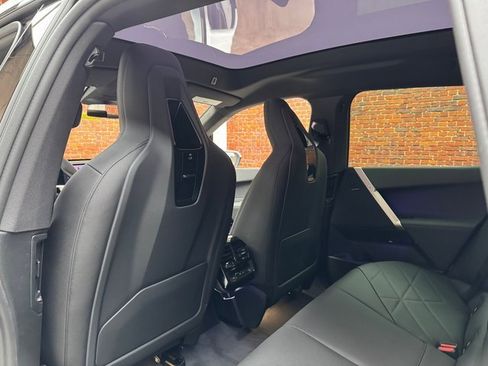 New 2026 BMW iX xDrive60 w/ Premium Package image 24