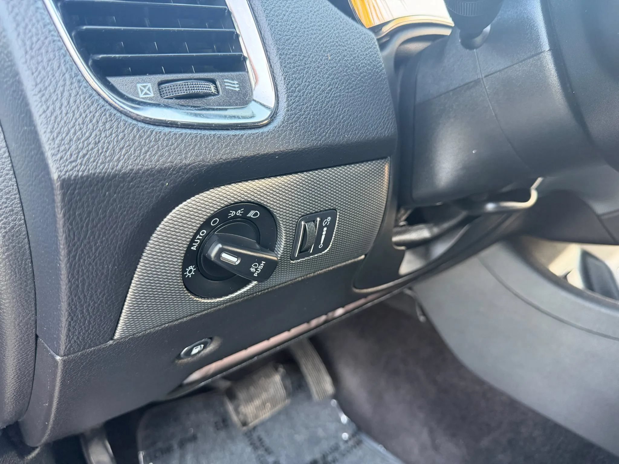 Used 2019 Dodge Durango GT RWD image 20