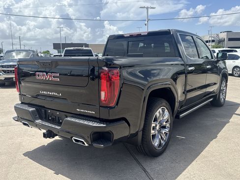Used 2023 GMC Sierra 1500 Denali AWD/4WD image 15