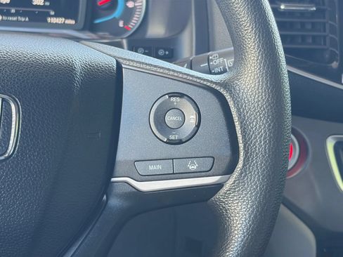 Used 2020 Honda Pilot EX image 33