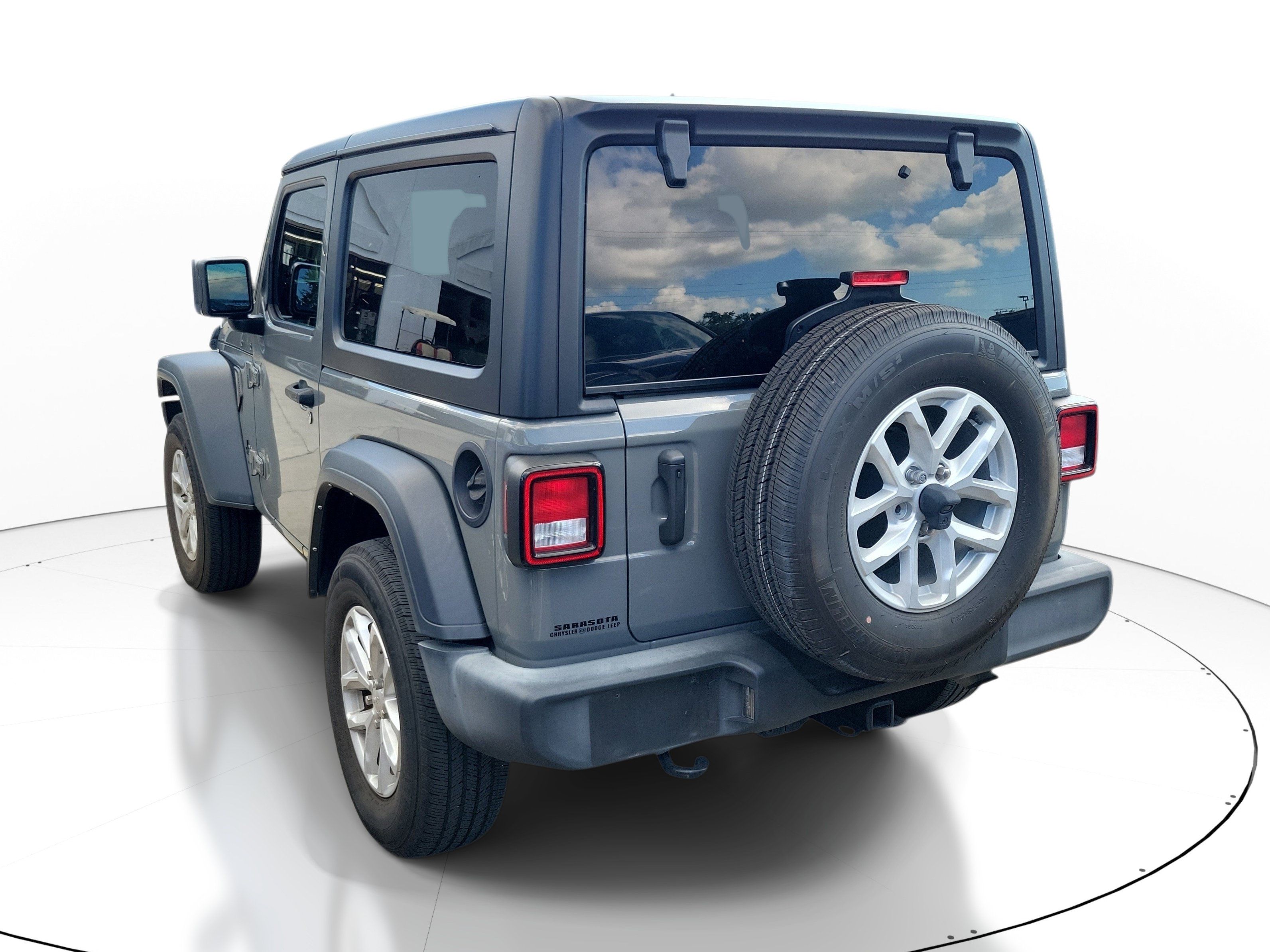 Used 2023 Jeep Wrangler Sport AWD/4WD image 7