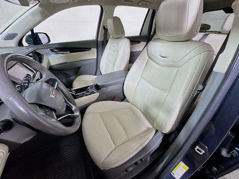 Used 2020 Cadillac XT6 Premium Luxury image 14