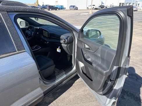 New 2026 Chevrolet Equinox LT image 29