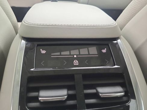 Used 2023 Volvo XC90 B6 Plus w/ Protection Package image 36