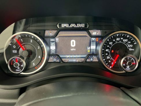 New 2026 RAM 3500 Big Horn AWD/4WD image 7