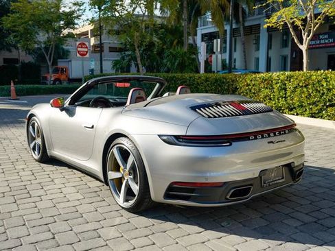 Used 2021 Porsche 911 Carrera image 18