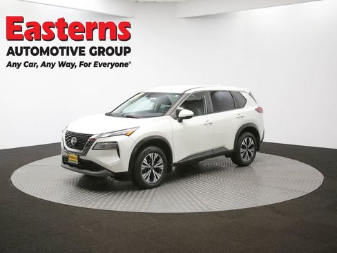 Used 2022 Nissan Rogue SV image 93