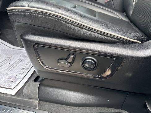 Used 2022 RAM 1500 Limited AWD/4WD image 15