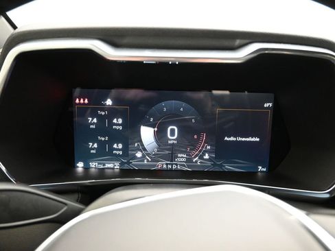 New 2026 GMC Canyon Elevation w/ Convenience Package image 15