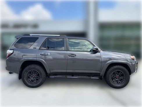 Used 2022 Toyota 4Runner SR5 Premium w/ Moonroof Package image 8