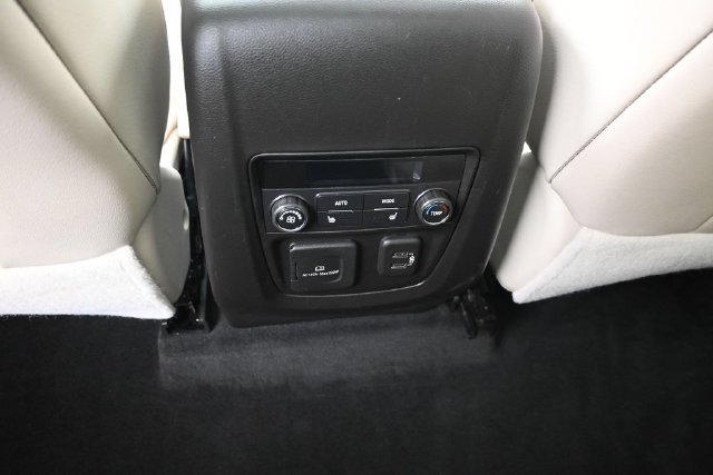 Used 2023 Buick Enclave Premium w/ Experience Buick Package AWD/4WD image 30