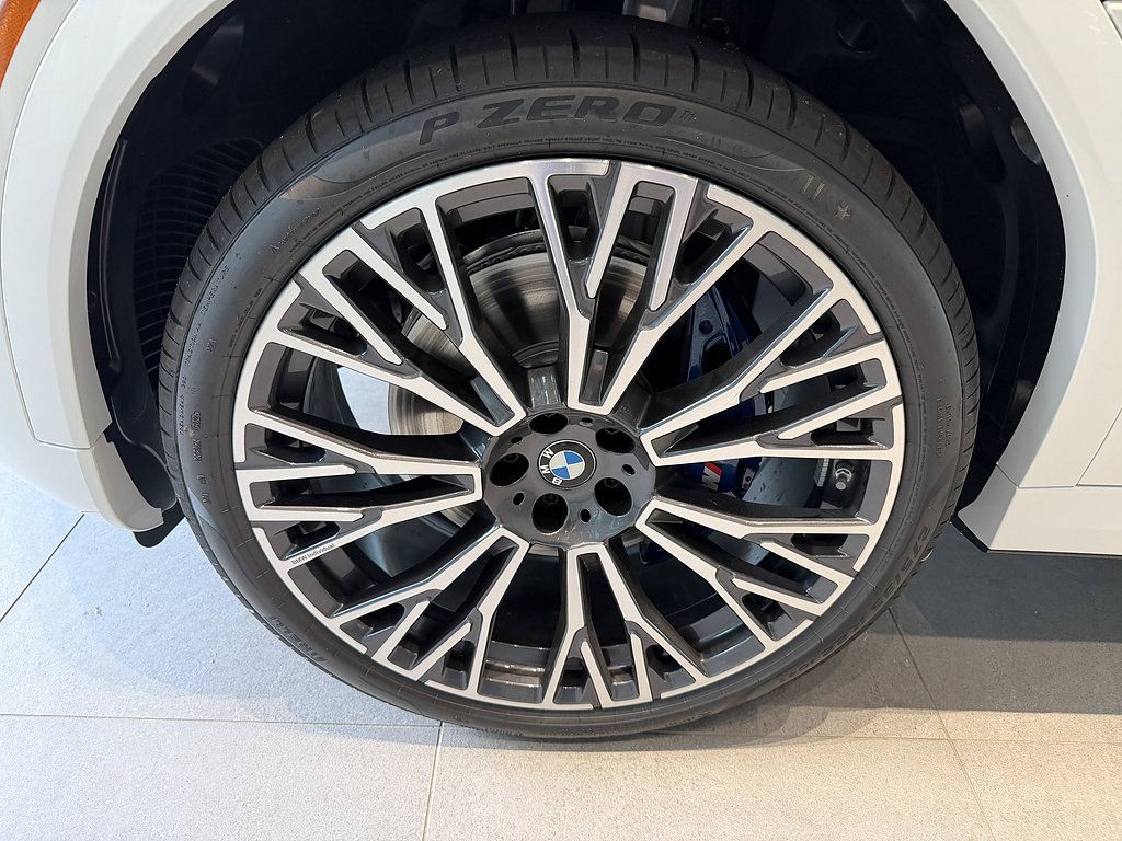New 2027 BMW X6 xDrive40i w/ Executive Package AWD/4WD image 8