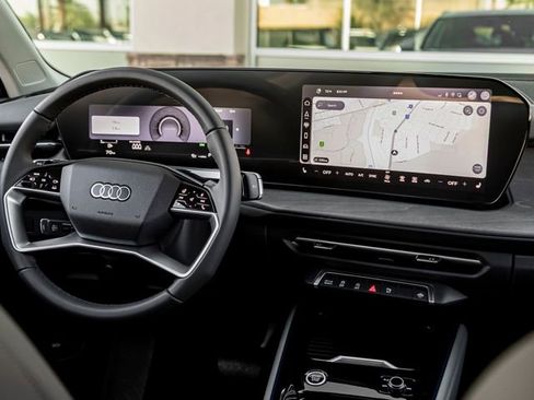 New 2026 Audi Q3 quattro 2.0T AWD/4WD image 25