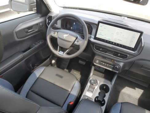 New 2026 Ford Bronco Sport Outer Banks AWD/4WD image 32
