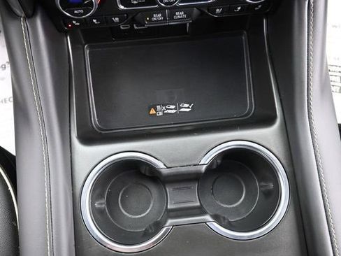 Used 2024 Chevrolet Tahoe Premier image 31